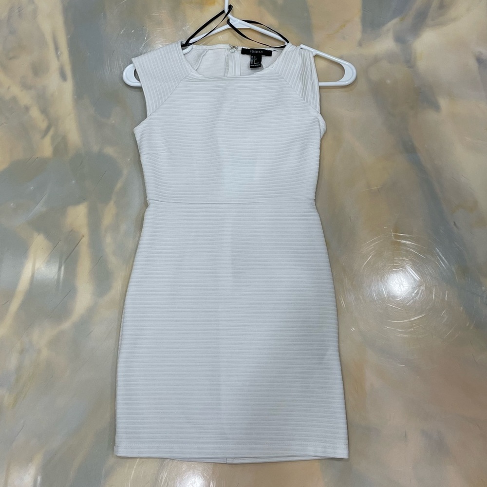 Mini dress